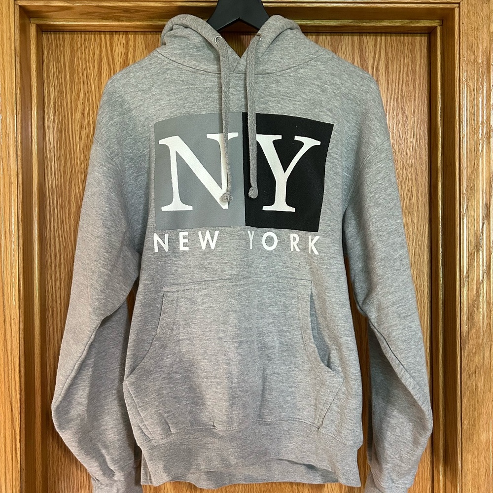 New York Gray Hoodie - Size M